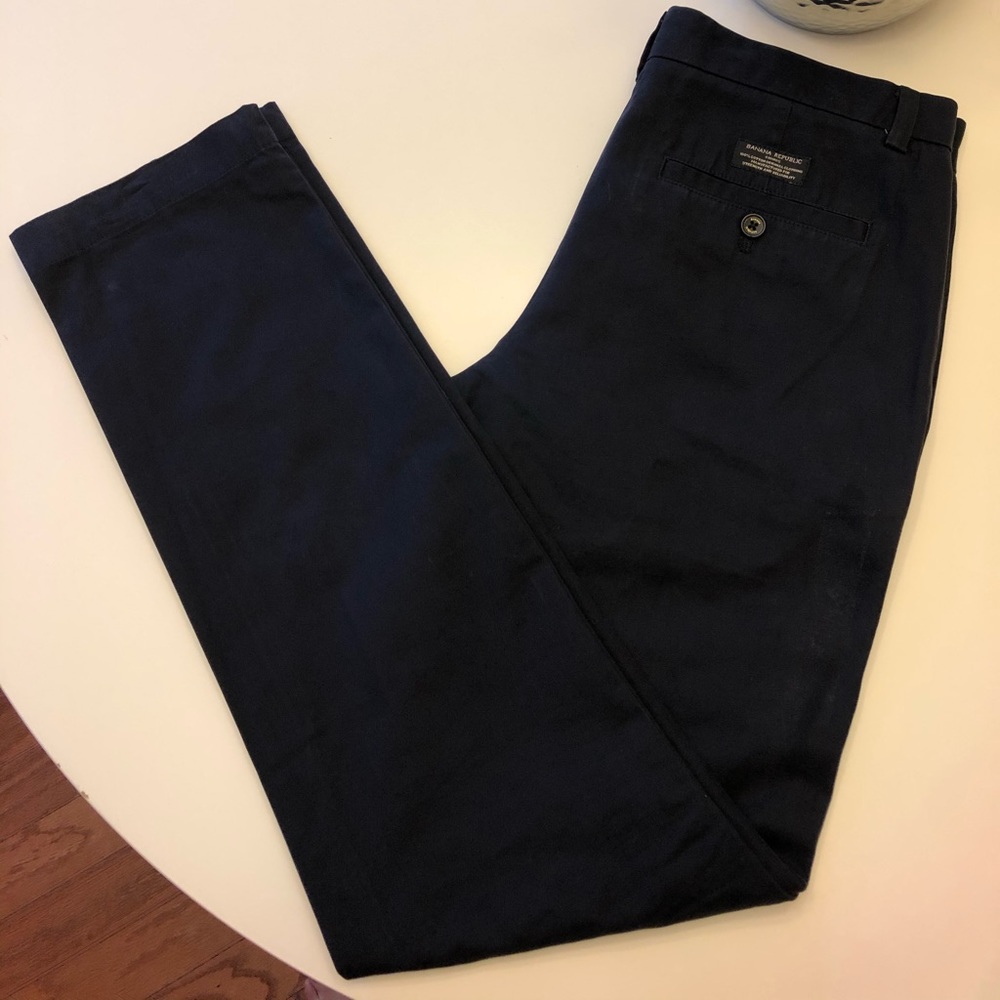 Men’s dark blue pants